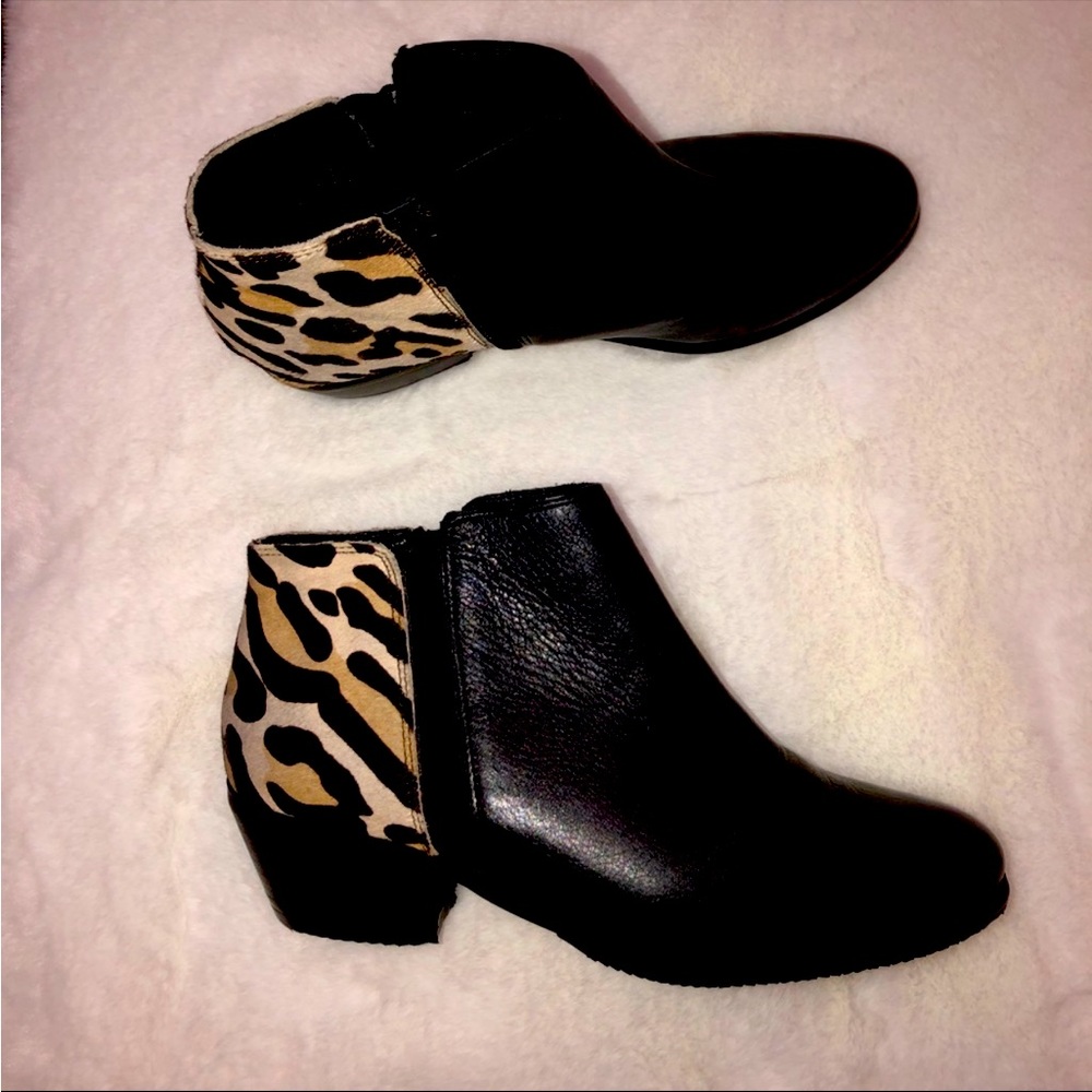 Aldo leather Ankle Boots Leopard Print Patch 7.5